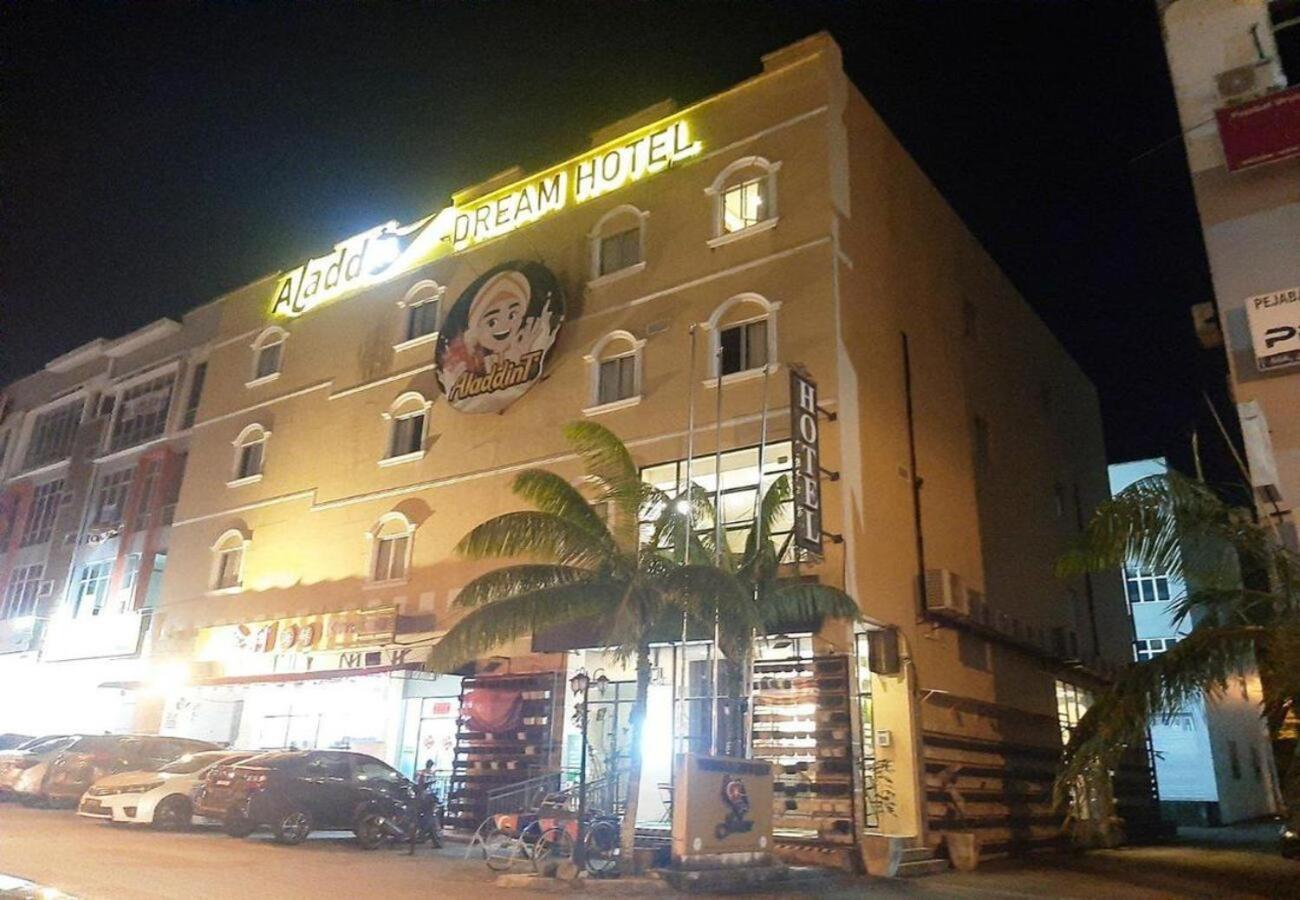 Aladdin Dream Hotel Johor Bahru Exteriör bild